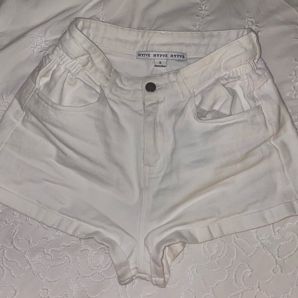 white denim jean shorts